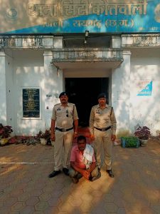 ट्रेलर चोरी की गुत्थी सुलझी — कोतवाली पुलिस ने झारखंड के आरोपी को धरदबोचा, 10 लाख का ट्रेलर बरामद।