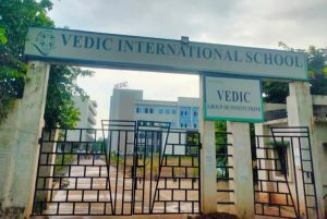 वैदिक इंटरनेशनल स्कूल प्रबंधन रायगढ़ की हठधर्मिता का एक और मिसाल