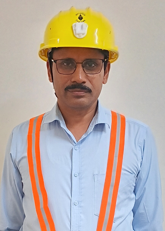 रायगढ़ बड़ी खबर – अज्ञात वाहन कि चपेट से एसईसीएल उप प्रबंधक खनन कि मौके पर हुई मौत