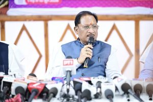 *मुख्यमंत्री श्री साय ने बच्चों से मन लगाकर पढ़ाई करने का किया आह्वान : शिक्षा को बताया उज्ज्वल भविष्य और सफलता का आधार*